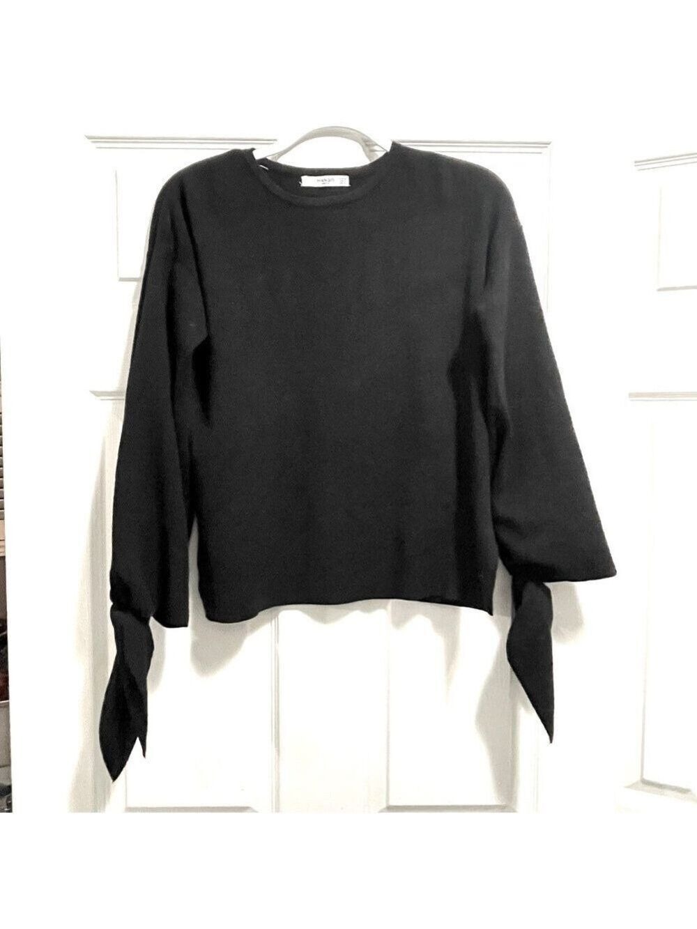 MANGO Sweater Black Side Slit Tie Long Sleeves Size Relaxed Fit Size Small